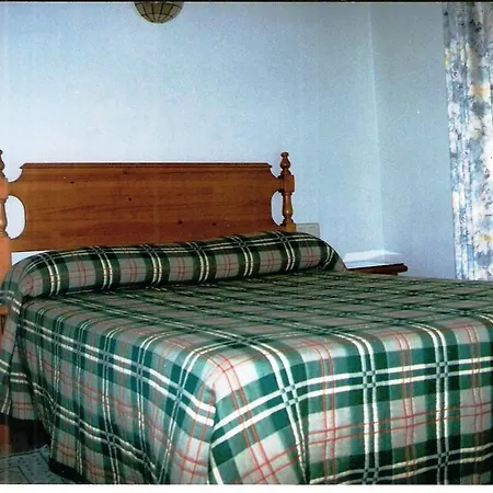 Niza Πανσιόν 3*